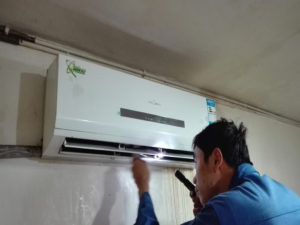 喀喇沁格力空调电话是多少